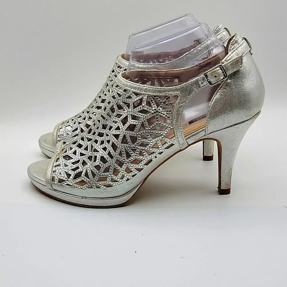 Like NEW Alex Marie Silver Metallic Heels with Rhinestones. SIZE‎ 9M. S905 - Picture 5 of 8